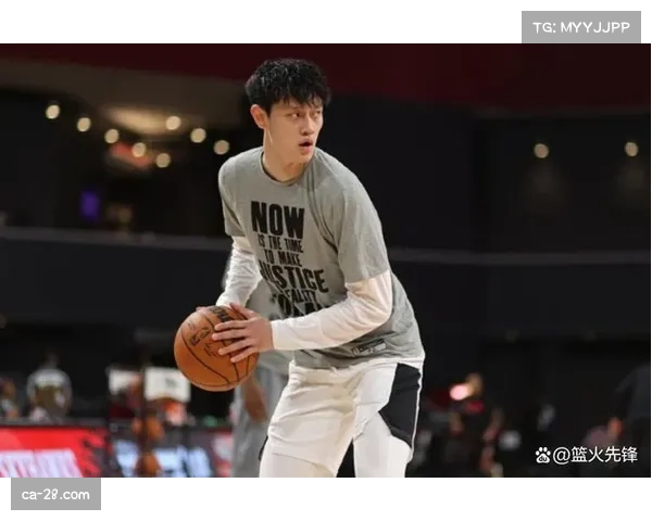 曾凡博腰伤膝伤双重困扰 北京新星出场时间极不稳定 曾凡博腰伤膝伤双重困扰 北京新星出场时间极不稳定